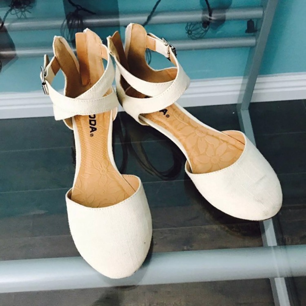 Beige Criss Cross Ankle Flats